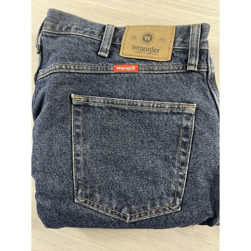 Wrangler Mens 33 Denim Jeans 965T1SL Distressed Light Wash‎ Regular Fit
